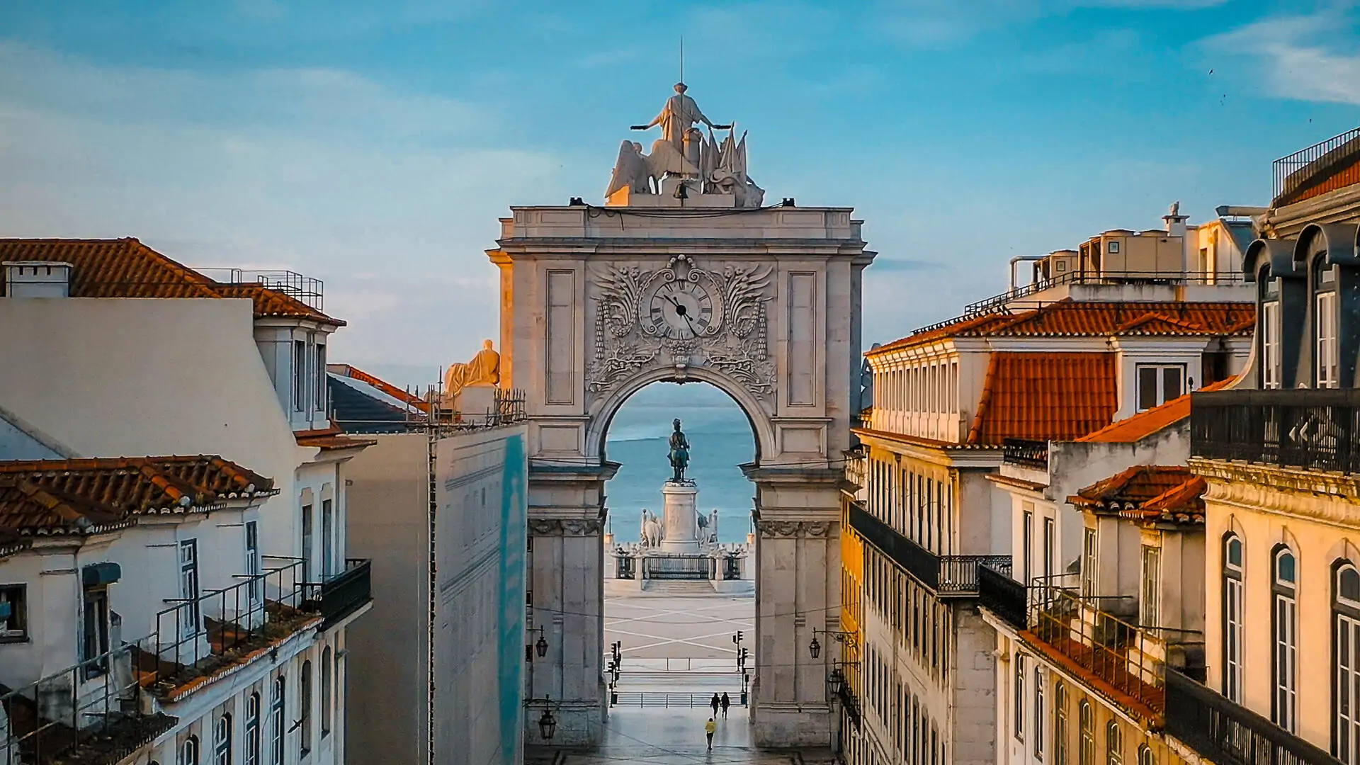 6-dest_lisbon_portugal_gettyimages-1900755156_universal_within-usage-period_101511-1