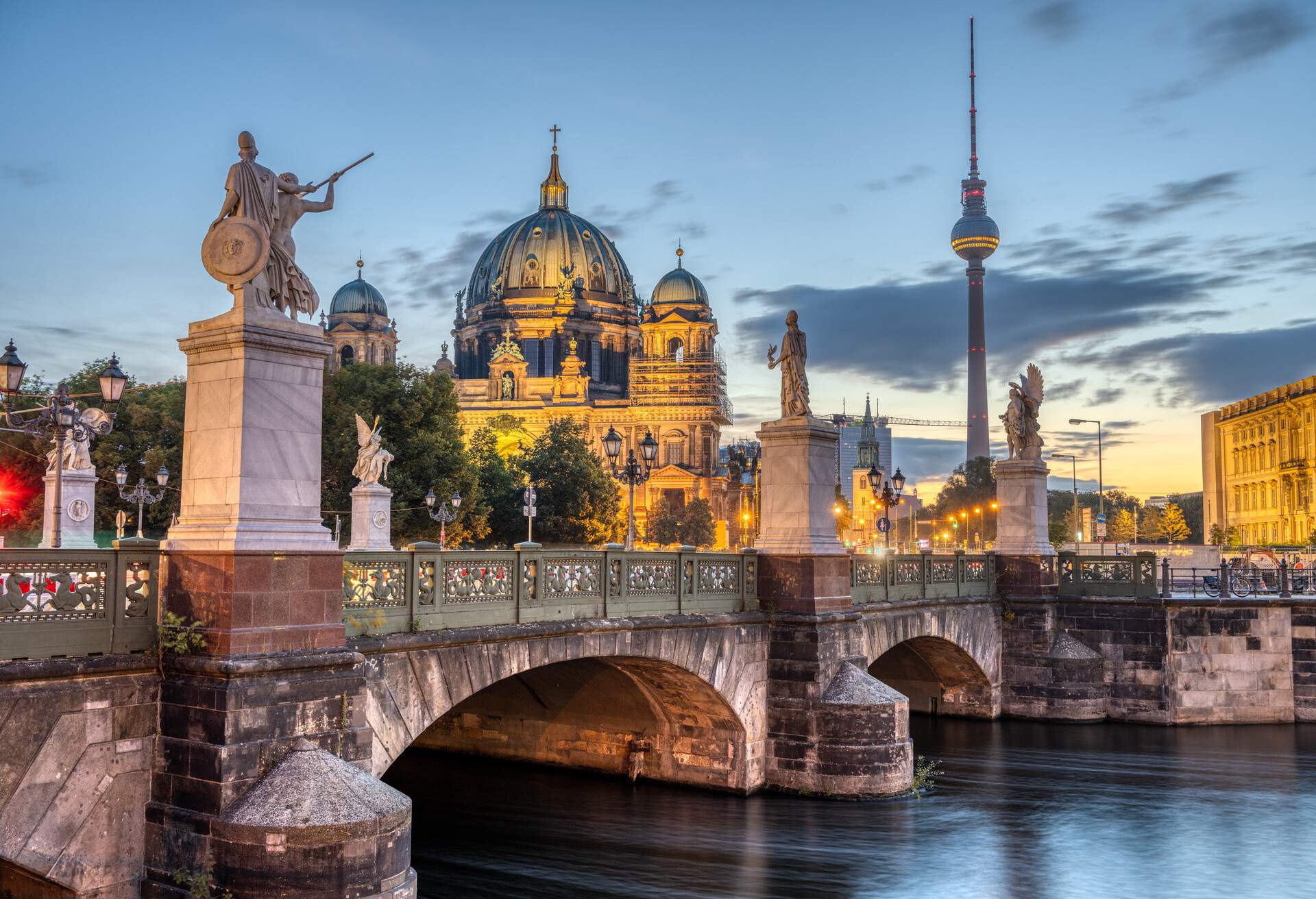 DEST_GERMANY_BERLIN-GettyImages-1340628888